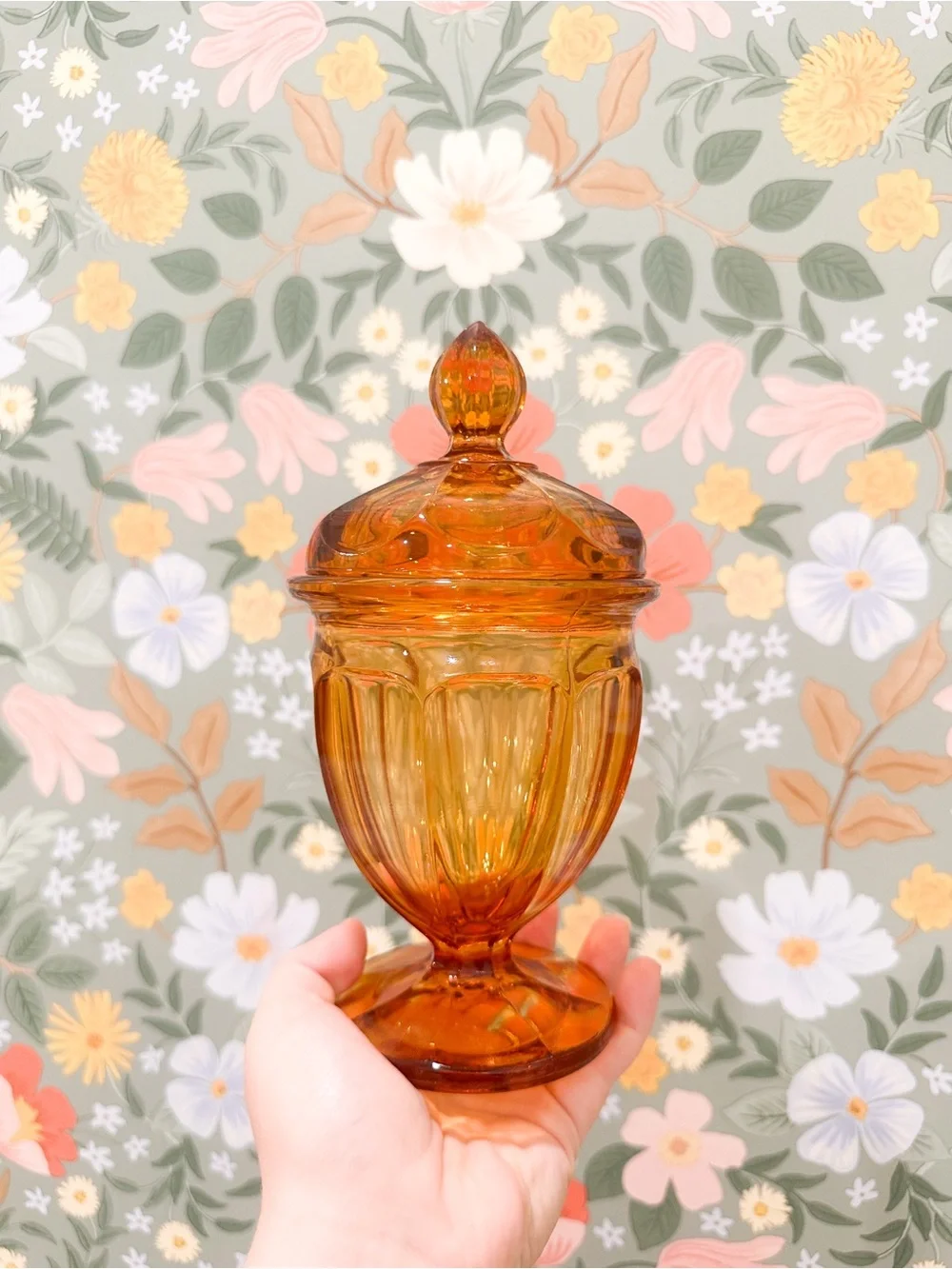 N/A lovely amber
